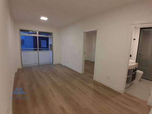 Apartamento com 1 dormitório para alugar, 51 m² por R$ 3.919,93/mês - Itacorubi - Florianópolis/SC