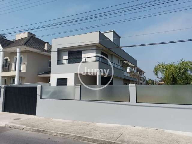 Casa de alto padrão á venda - 230m² - ingleses - florianópolis - r$ 2.200.000,00