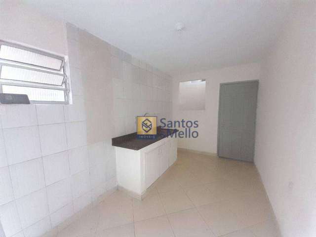 Casa com 1 dormitório para alugar, 55 m² por R$ 839,25/mês - Jardim Santo Alberto - Santo André/SP