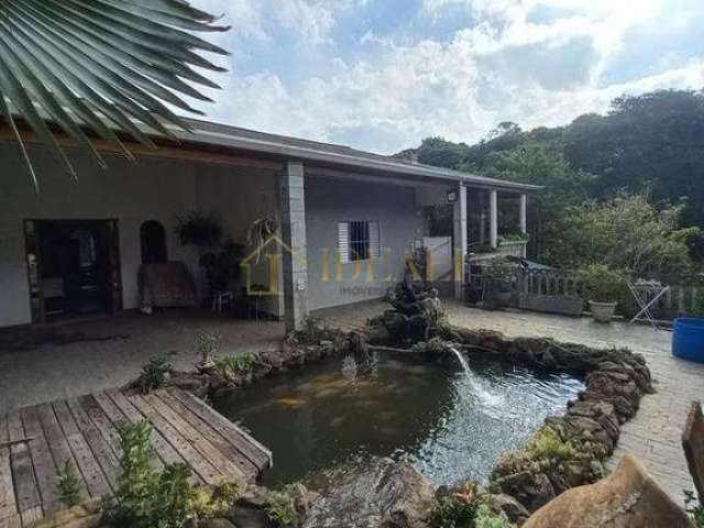 Linda chácara arborizada com lago de carpas e muitas frutíferas - Mairiporã