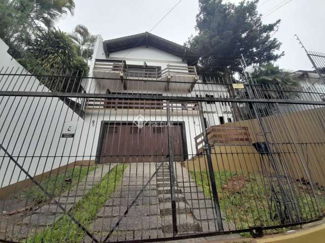 Casa com 4 quartos para alugar na Rua Júlio Adams, 103, Guarani, Novo Hamburgo, 439 m2 por R$ 3.950