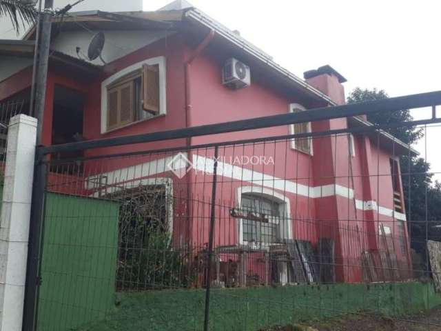 Casa com 3 quartos à venda na Rua dos Ipês, 338, Montanha, Lajeado, 89 m2 por R$ 689.000