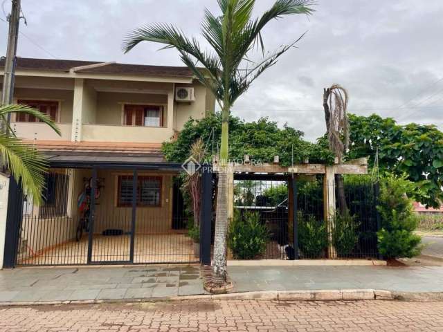 Casa com 2 quartos à venda na Aury Sturmer, 333, Moinhos D'Água, Lajeado, 77 m2 por R$ 383.000