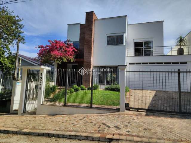 Casa com 3 quartos à venda na Pedro Oswaldo Dahlem, 123, Alto do Parque, Lajeado, 204 m2 por R$ 1.580.000