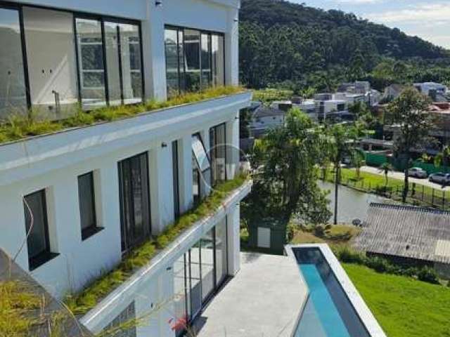 Casa em condomínio fechado com 5 quartos à venda na Avenida das Arapongas, 1265, Ariribá, Balneário Camboriú por R$ 5.500.000