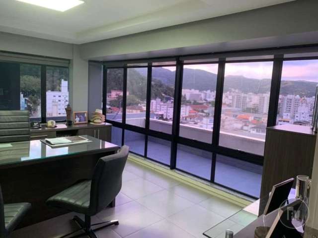 Sala comercial com 2 salas à venda na Rua 901, 431, Centro, Balneário Camboriú por R$ 2.000.000