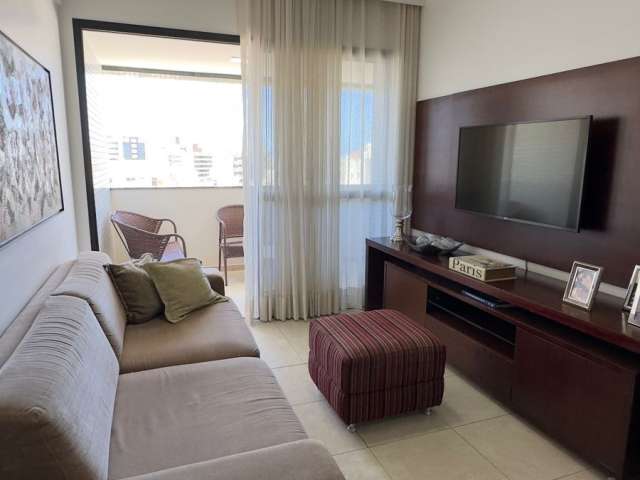 Excelente apartamento 3/4 a venda no Costa Azul