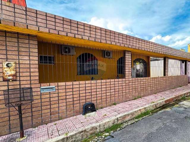 Casa Aconchegante e Espaçosa no Bairro do Japiim