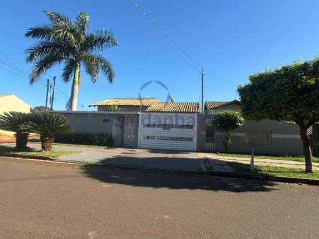 Casa para Venda em Campo Grande, Vila Santa Luzia, 3 dormitórios, 1 suíte, 3 banheiros, 4 vagas