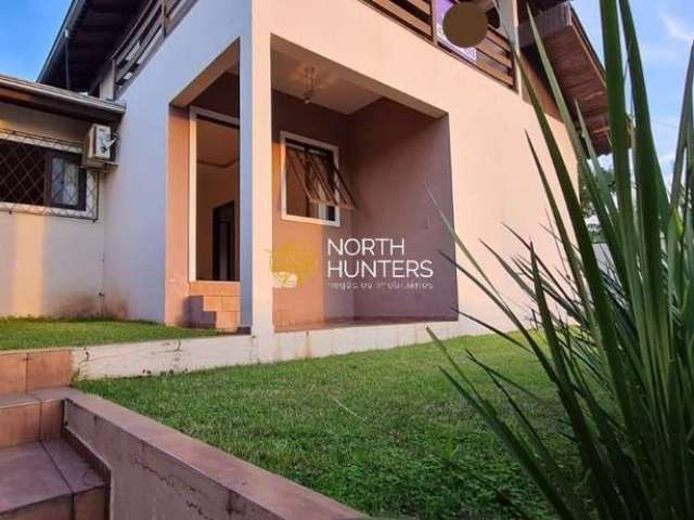 Casa com 3 quartos à venda na Maria Cantilde Gomes, 321, Petrópolis, Joinville por R$ 679.000