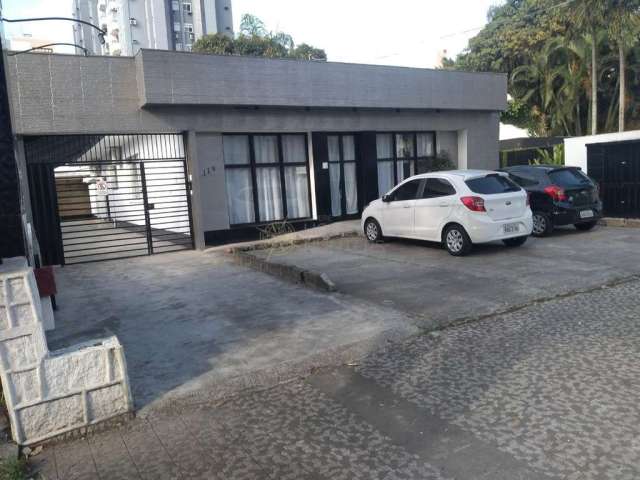 Sala comercial para alugar na Rua Rio Grande do Sul, 119, Anita Garibaldi, Joinville por R$ 980