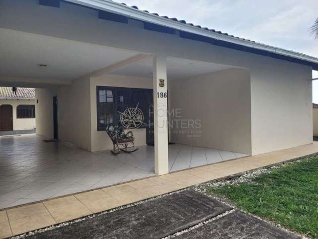 Casa com 5 quartos à venda na Rua Cecílio Ferreira, 186, Iririú, Joinville por R$ 880.000