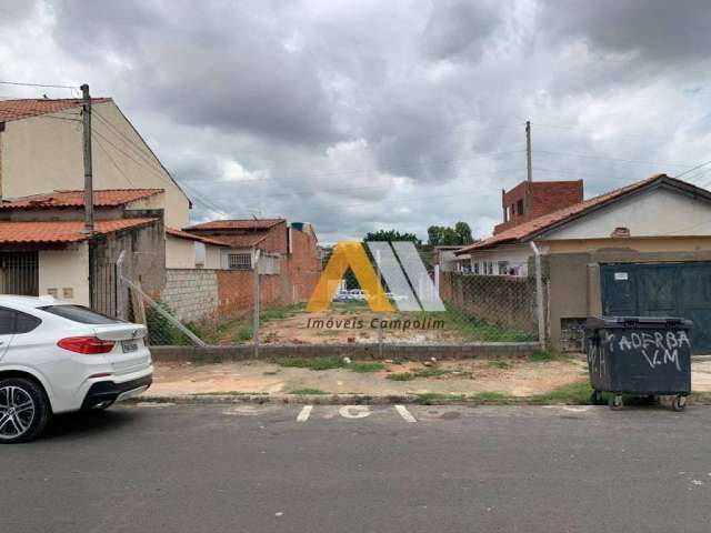 lindo terreno com topografia plano .