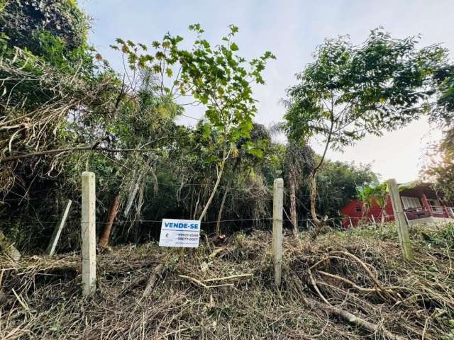 Terreno à venda na Praia Grande, Penha  por R$ 650.000