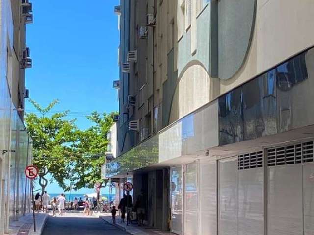 Apartamento com 2 quartos para alugar no Centro, Balneário Camboriú  por R$ 4.500