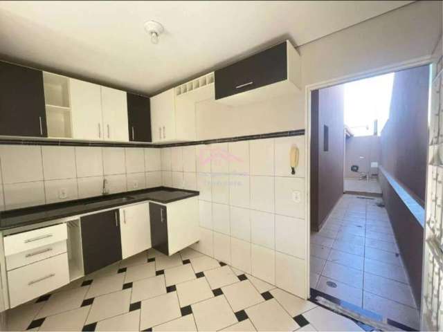 Casa com 3 quartos à venda no Jardim Adriana, Indaiatuba  por R$ 550.000