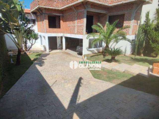 Sobrado com 3 dormitórios à venda, 307 m² por R$ 600.000,00 - Jardim Jatobá - Artur Nogueira/SP