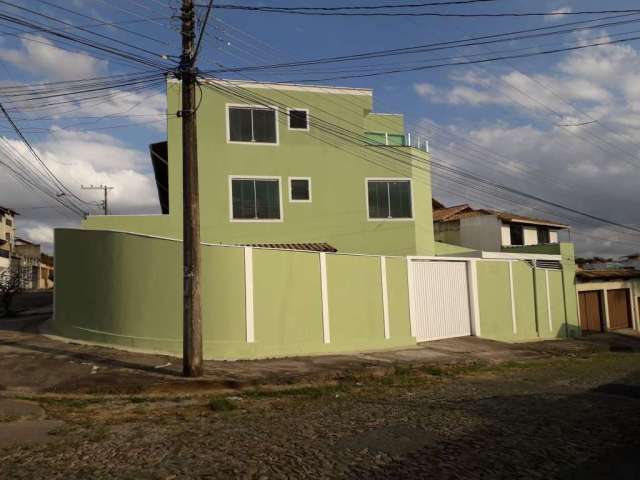 Casa com 3 quartos à venda no Parque Xangri-Lá, Contagem  por R$ 510.000