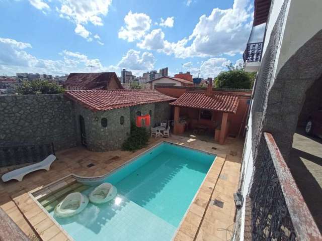 Casa com 5 quartos à venda na Caiçara-Adelaide, Belo Horizonte  por R$ 2.800.000