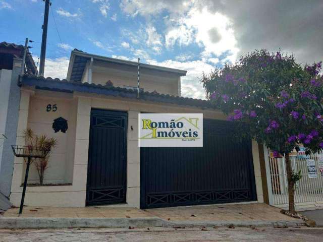 Casa com 3 dormitórios à venda, 180 m² por R$ 760.000,00 - Nova Cerejeiras - Atibaia/SP