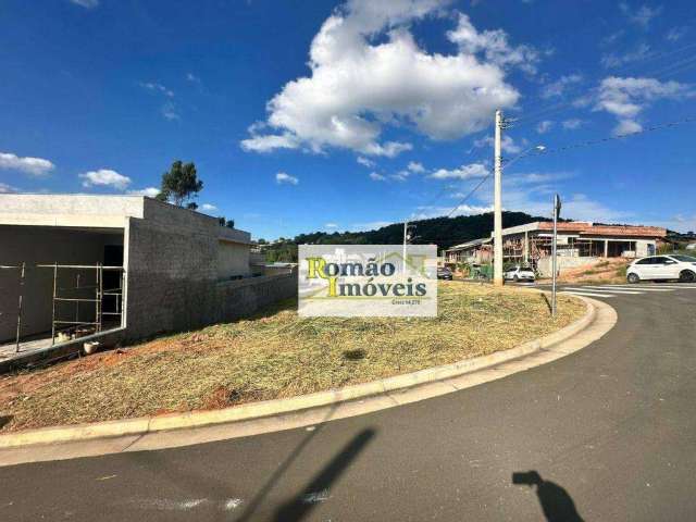 TERRENO DE ESQUINA *Descubra a oportunidade de construir o seu lar no Condomínio Reserva São Nicolau, em Atibaia/SP.*