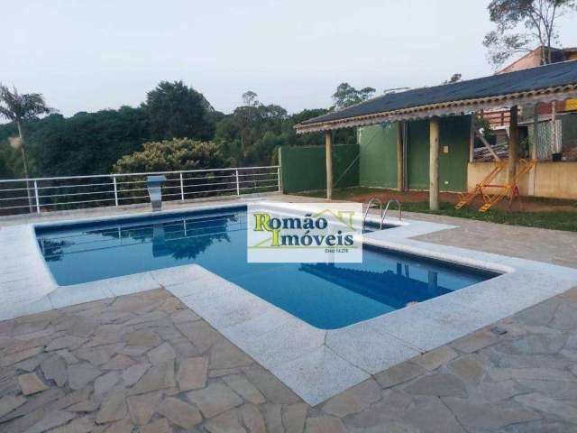 Linda casa com vista na Serra de Mairiporã.