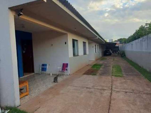 Casa três quartos em condominio