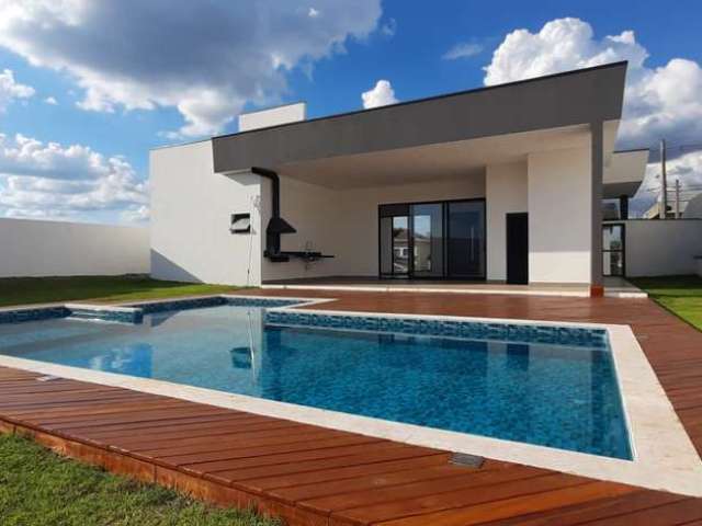 CONDOMINIO SHAMBALA III. Casa térrea com 3 suítes, piscina área gourmet e vaga. Agende sua visita p