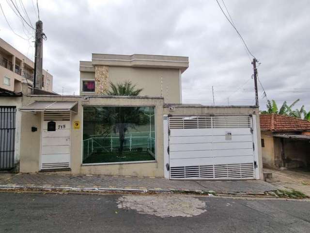 Apartamento à venda com 47m, 2 dormitórios, 1 vaga de garagem, localização privilegiada, Vila Rosar