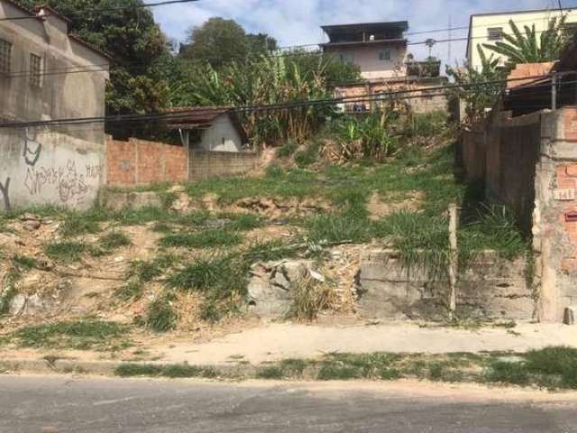 Terreno à venda no Céu Azul, Belo Horizonte  por R$ 380.000