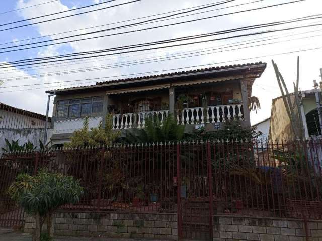 Casa em otima localização 5 quartos