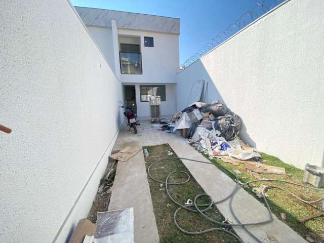 Casa geminada de três quartos no bairro jardim atlântico