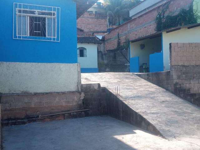 Casa em condomínio fechado com 3 quartos à venda no Tupi, Belo Horizonte  por R$ 480.000