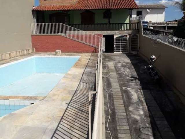 Casa com 4 quartos à venda no Jardim dos Comerciários (Venda Nova), Belo Horizonte , 212 m2 por R$ 700.000