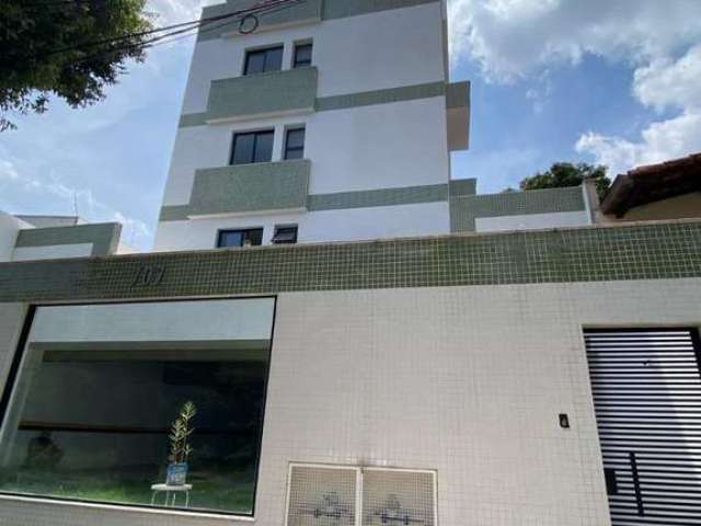 Apartamento de três quartos no bairro itapoã