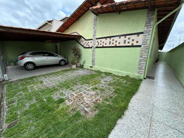 Casa geminada de dois quartos no bairro parque copacabana