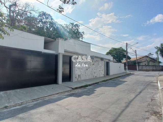 Casa de Esquina com 4 Quartos no Jardim Brasília, em Resende