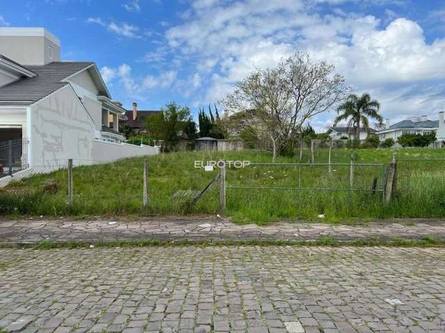 Amplo terreno no bairro Santo Antão!