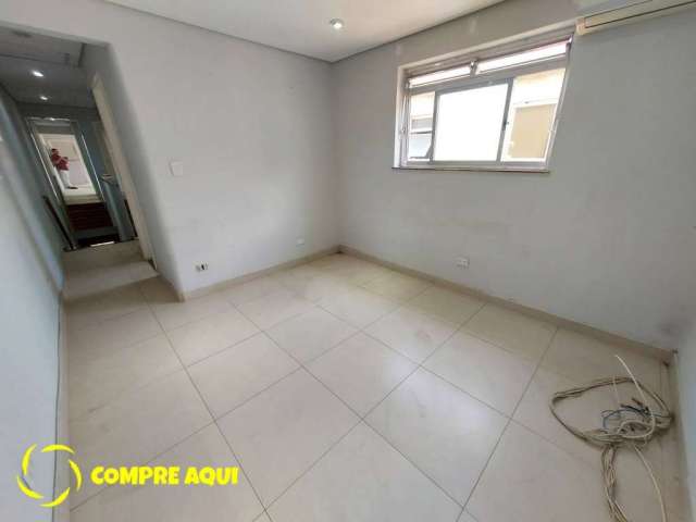 Barra Funda | Casa | Reformada |2 dormitórios | 1 suíte | 2 Banheiros|65 m²