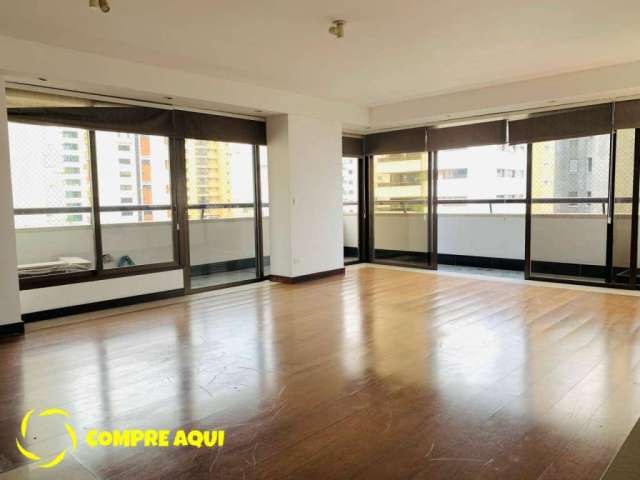 Aclimação | 4 Vagas | 4 Quartos | Suítes | 290m² útil | Varanda em L