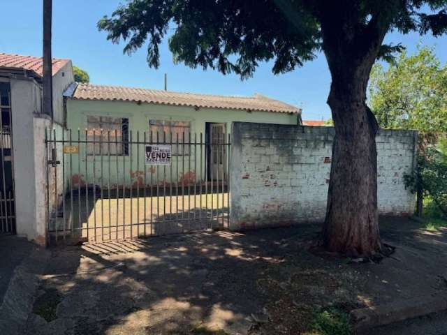 Casa com 2 quartos à venda na PIONEIRO CARLOS ASSALIN, i 9, Vila Ipiranga, Maringá por R$ 180.000