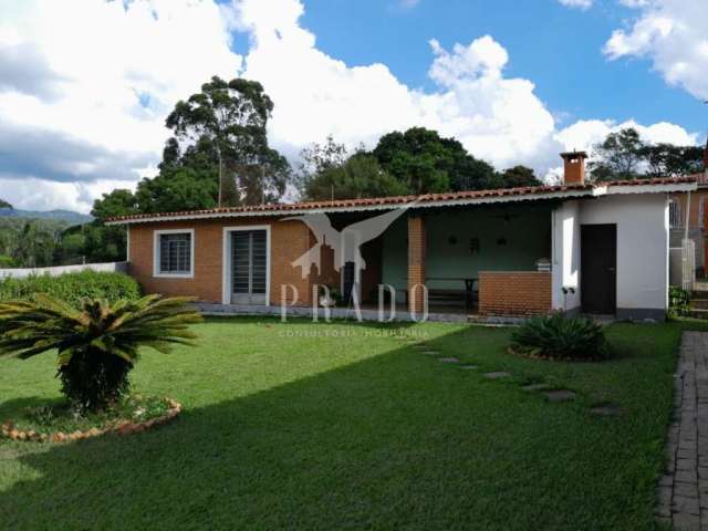 Casa térrea 4 dormitórios- Retiro das Fontes Atibaia SP