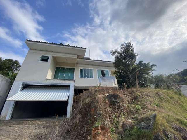 Casa à venda no Bairro Boa Vista, Biguaçu -SC | 3 Dormitórios