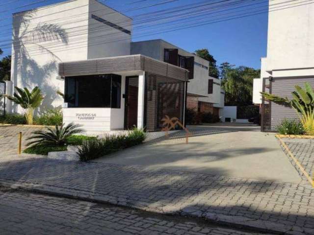 Casa com 3 dormitórios à venda, 207 m² por R$ 1.990.000,00 - Camburi - São Sebastião/SP