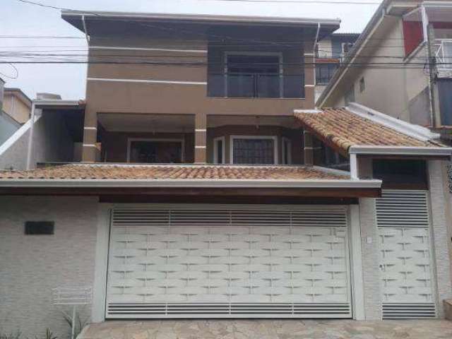 Excelente casa isolada em condominio  3 dormitorios, sendo 1 suíte financia