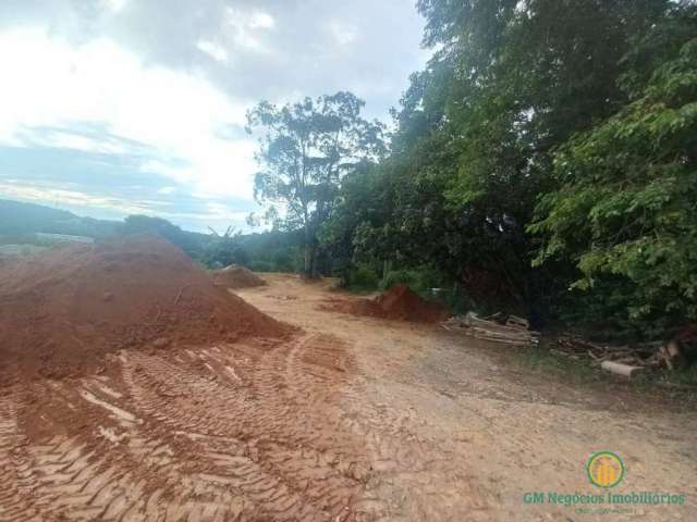 Área com 19mil m2 a 3 km do centro de Cotia, excelente p condomínio