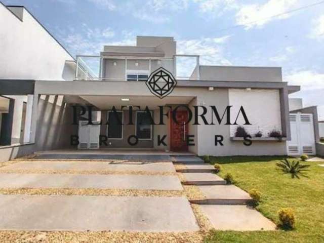 Casa com 3 dormitórios à venda, 174 m²