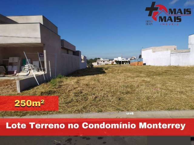 Lote Terreno 250m² em Condomínio Fechado