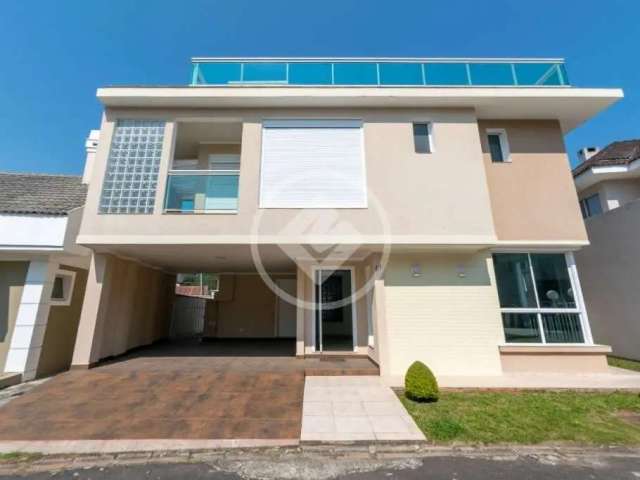 Casa duplex com 4 dormitórios e 4 vagas de garagem com alto padrão de construção em Santa Felicidade codigo: 89107