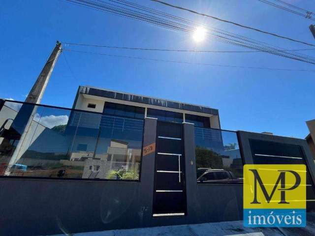 Sobrado com piscina à venda com 301,60 m² por R$ 1.490.000 - Penha/SC